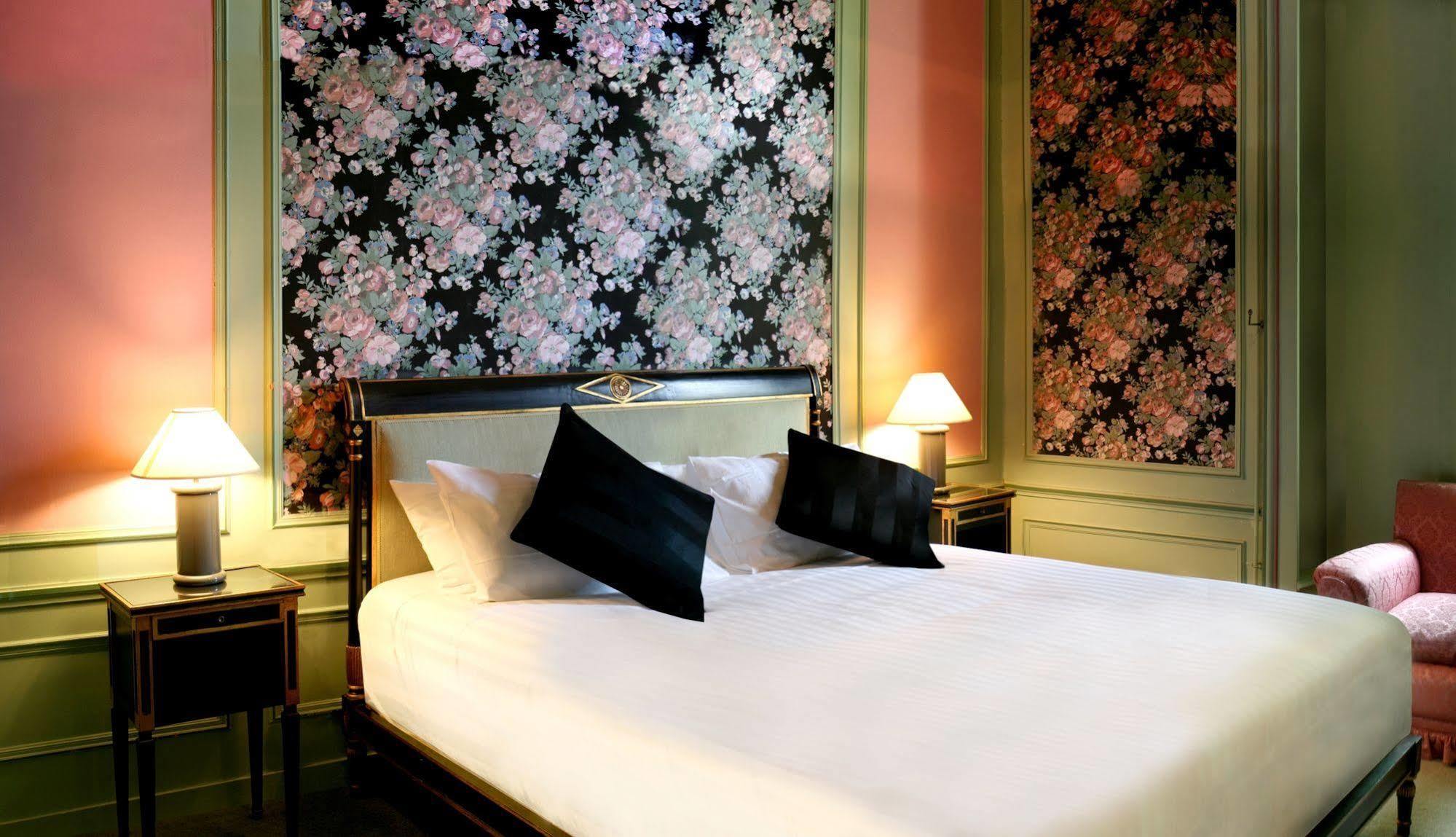 Hotel De Boisgelin Plehedel Экстерьер фото